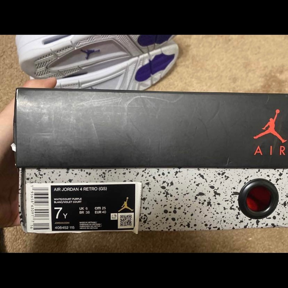 Jordan 4 - Picture 4 of 4